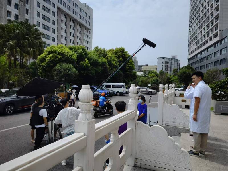 从江县广告片拍摄公司低成本实现高规格制作的诀窍